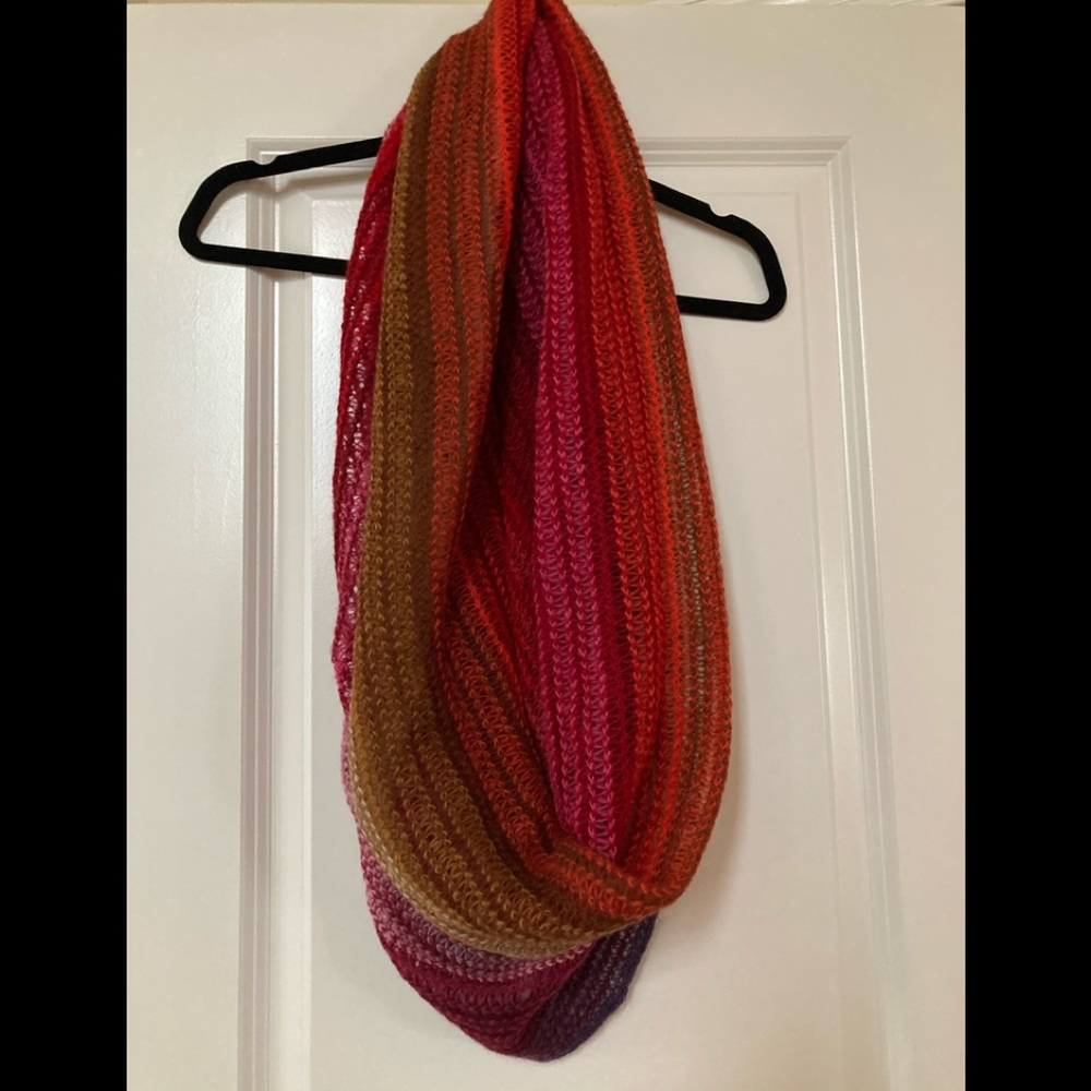 Infinity scarf